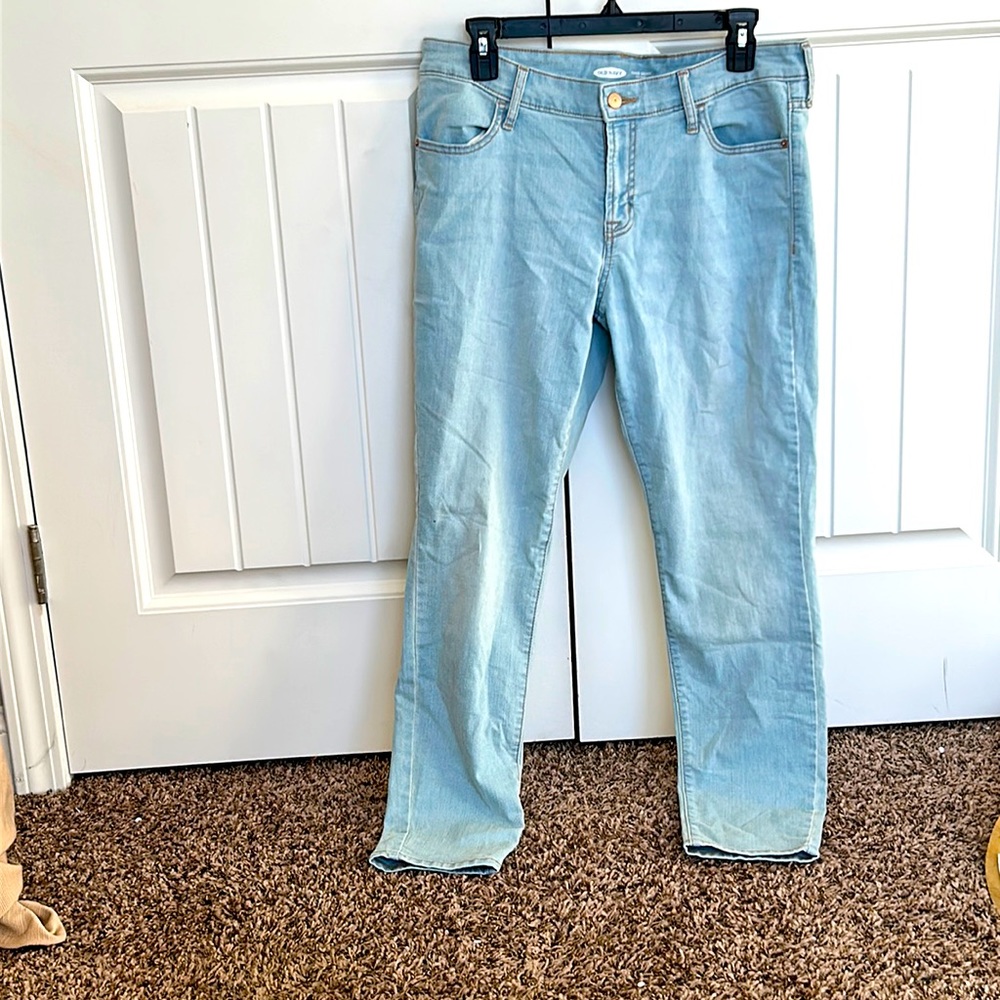 Old Navy Super Skinny Mid-Rise